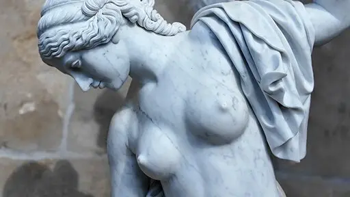 Beauty Ideals: Tanned or Pale?